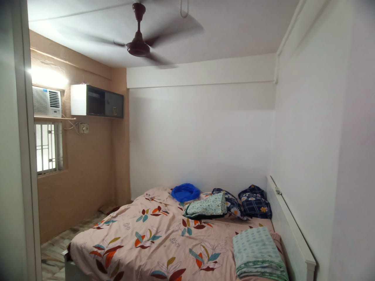 1 BHK Apartment For Rent in Vile Parle East