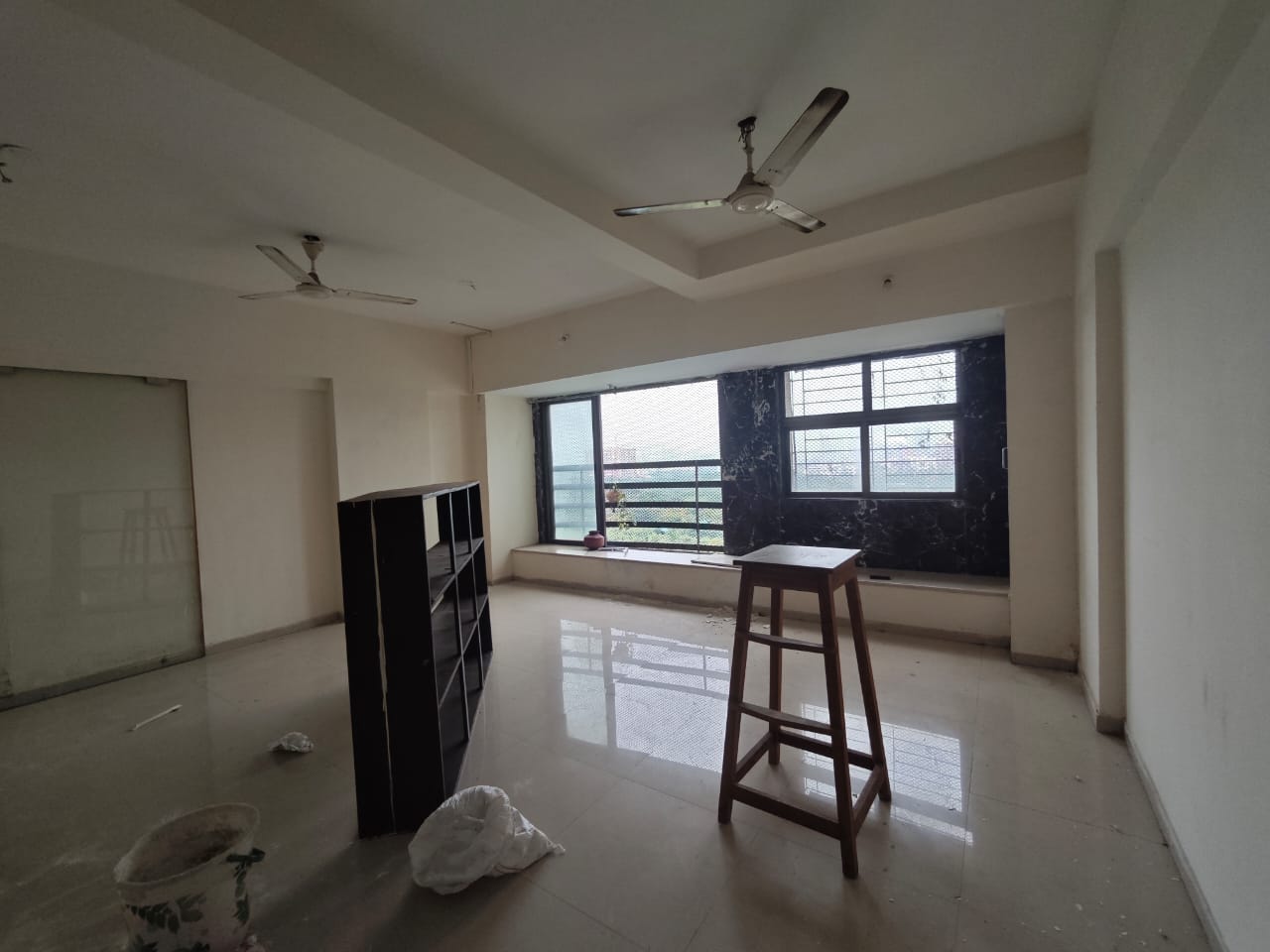 3 BHK 1000 Sq.Ft. Apartment in Sufalam Apartment Chembur
