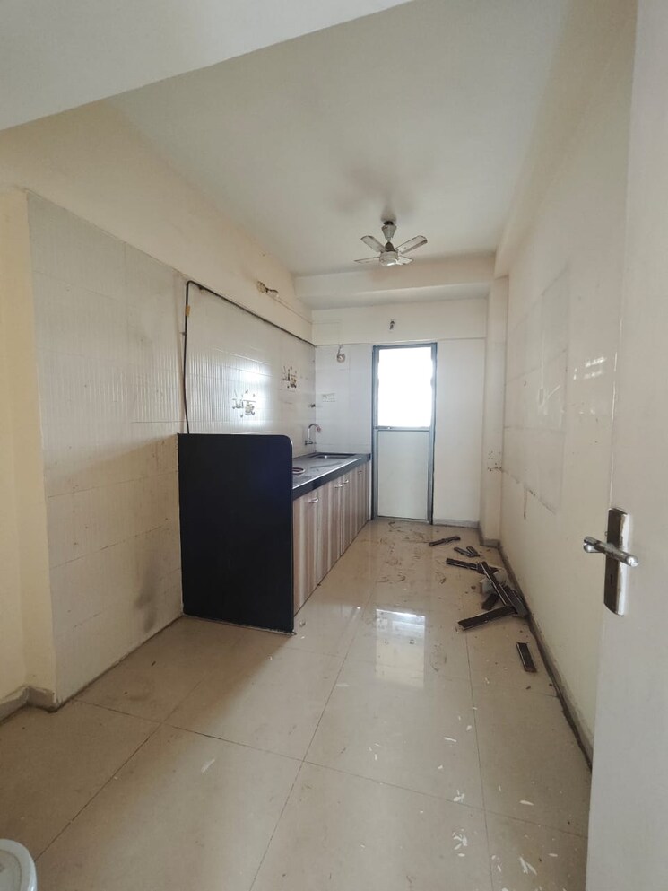 Kitchen, sufalam-apartment-chembur 3 Bedroom 1000 Sq.Ft. Apartment In Chembur Mumbai 8814763