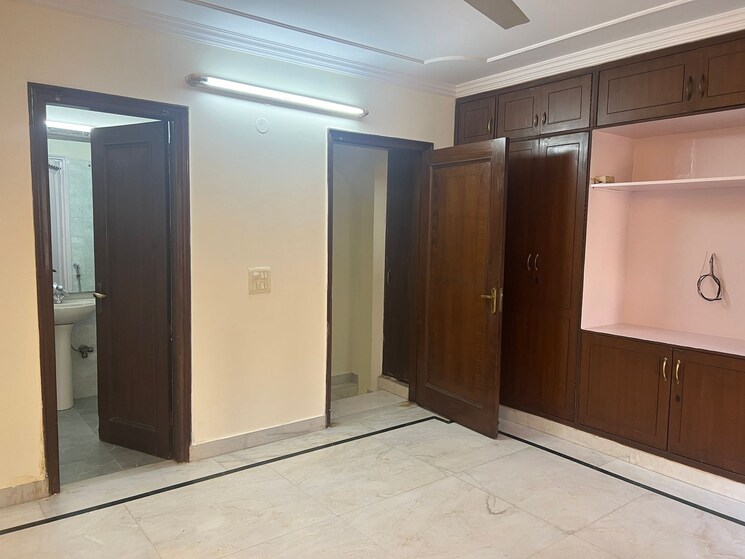 Room, saket 3 Bedroom 1500 Sq.Ft. Builder Floor In Saket Delhi 8814774