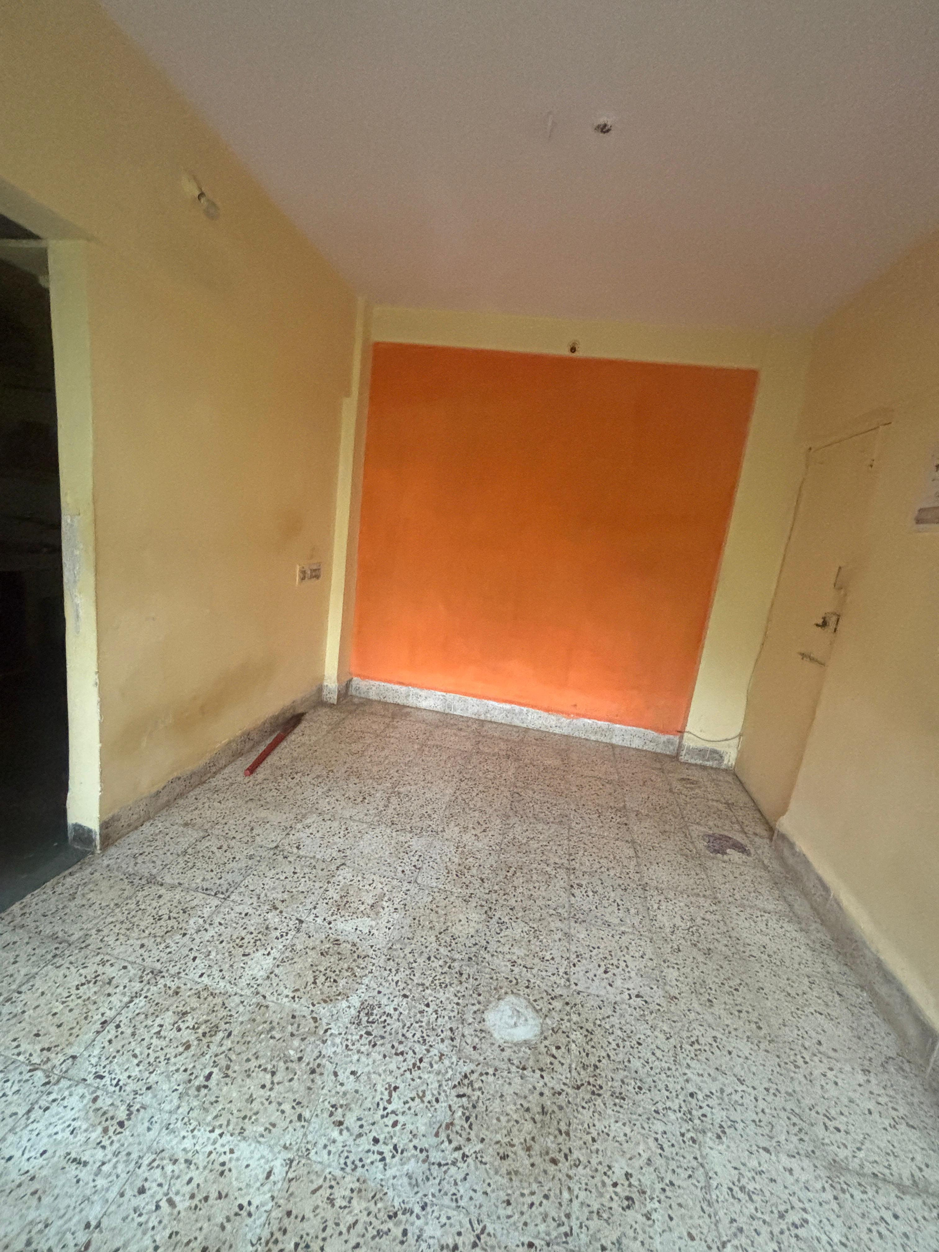 1 BHK 390 Sq.Ft. Builder Floor in Vardhaman Shanti Nagar