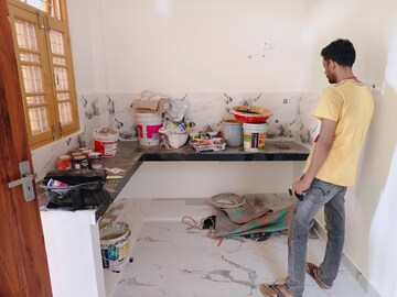 Master Bedroom in 2 BHK Independent House at Jankipuram Extension – for Sale