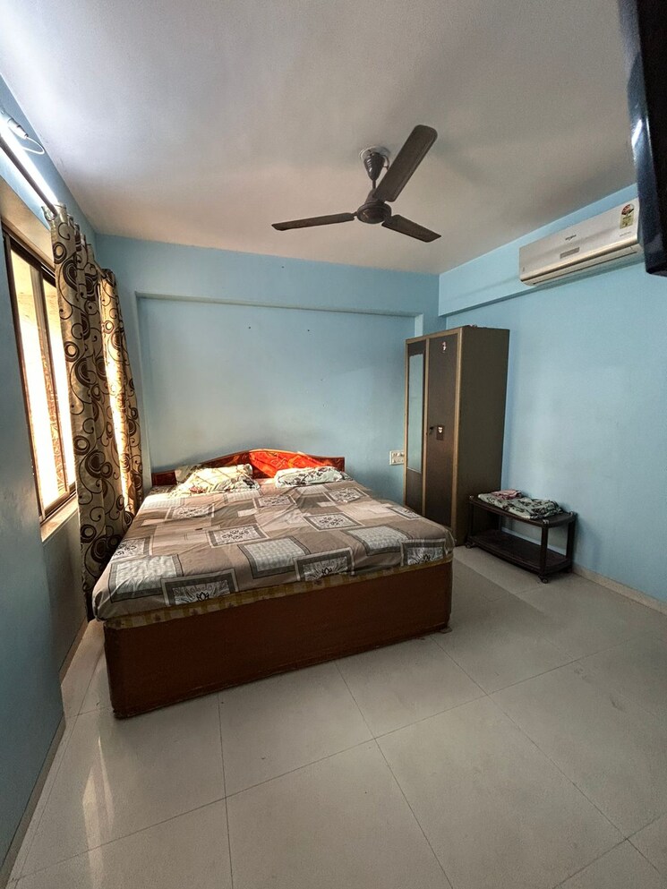 Bedroom, vijay-vilas-taurus-building-11-to-15 2 Bedroom 750 Sq.Ft. Apartment In Ghodbunder Road Thane 8814780