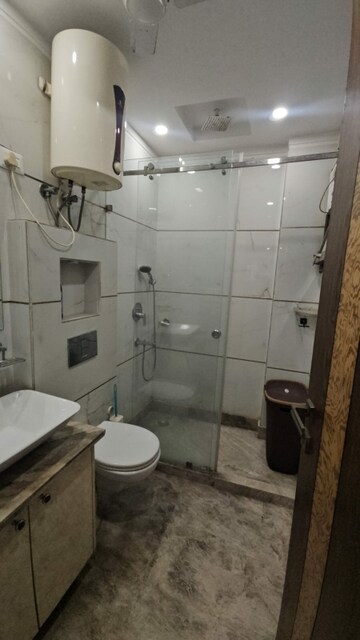 Bathroom in 3 BHK Builder Floor at New Rajinder Nagar – for Rent