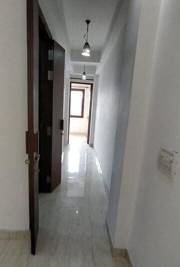 Building Lobby in 2 BHK Builder Floor at Malviya Nagar – for Rent
