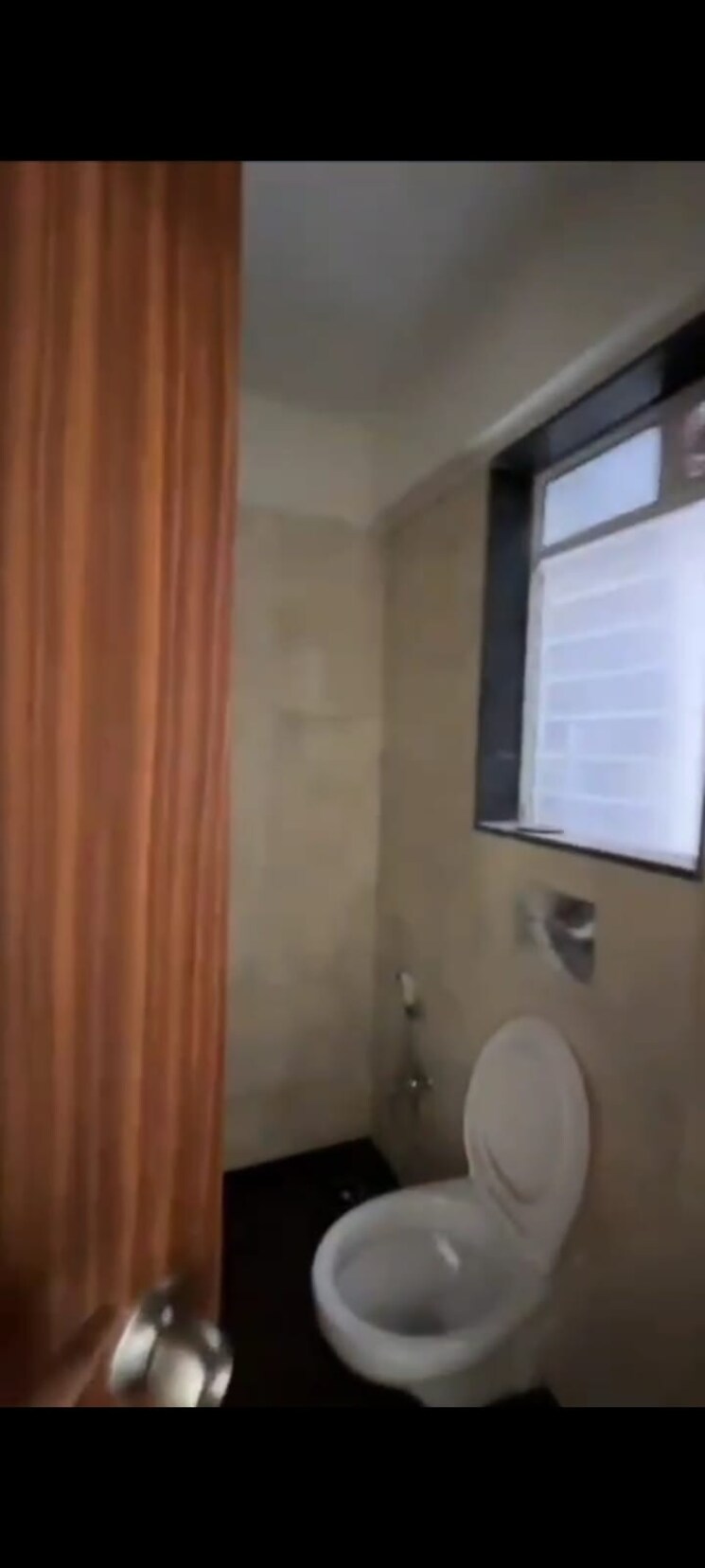 Bathroom, new-india-himalaya 3 Bedroom 1308 Sq.Ft. Apartment In Andheri East Mumbai 8814809