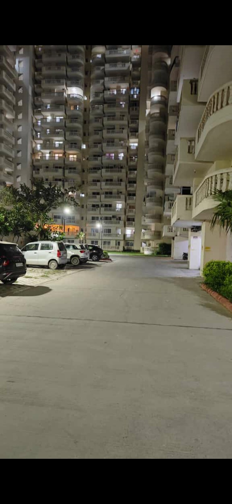  Parking, ansal-royal-heritage 3 Bedroom 1500 Sq.Ft. Apartment In Sector 70 Faridabad 8814830
