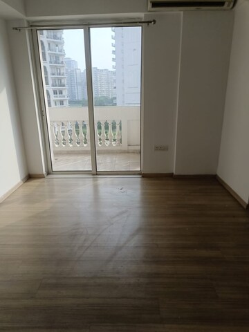 3 BHK Apartment For Rent in BPTP Spacio, Sector 37d