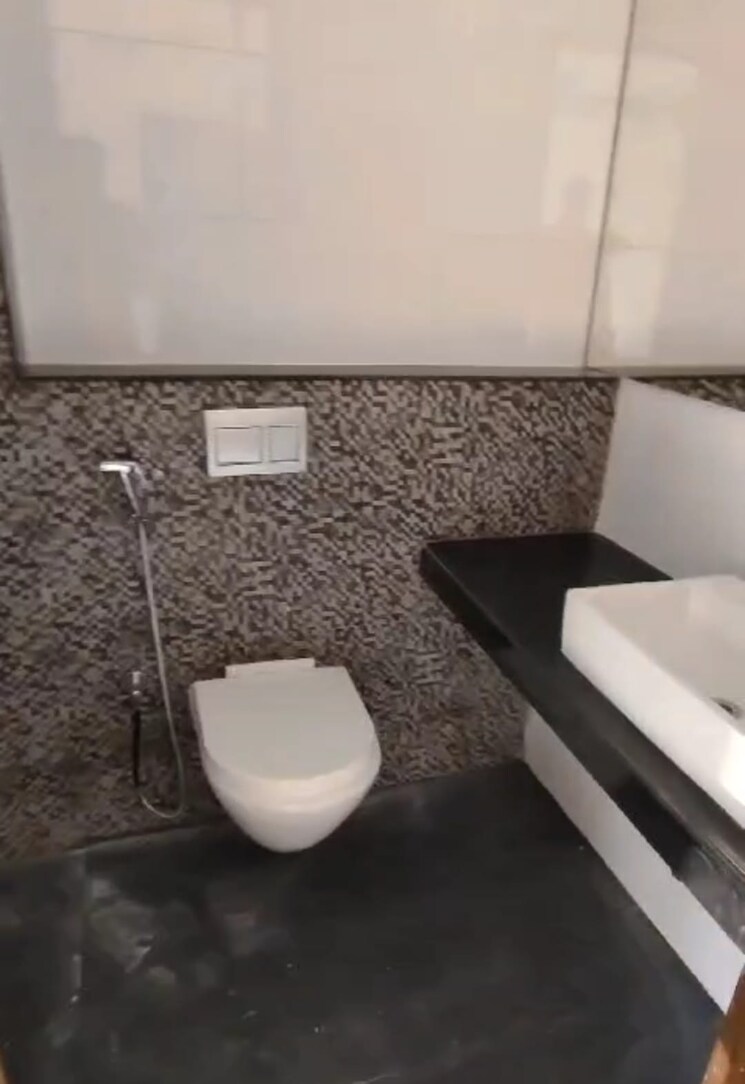 Bathroom, lodha-casa-maxima 1.5 Bedroom 620 Sq.Ft. Apartment In Mira Road Thane 8814926
