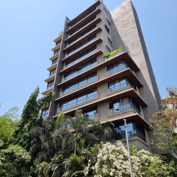4 BHK Apartment For Rent in Khar West