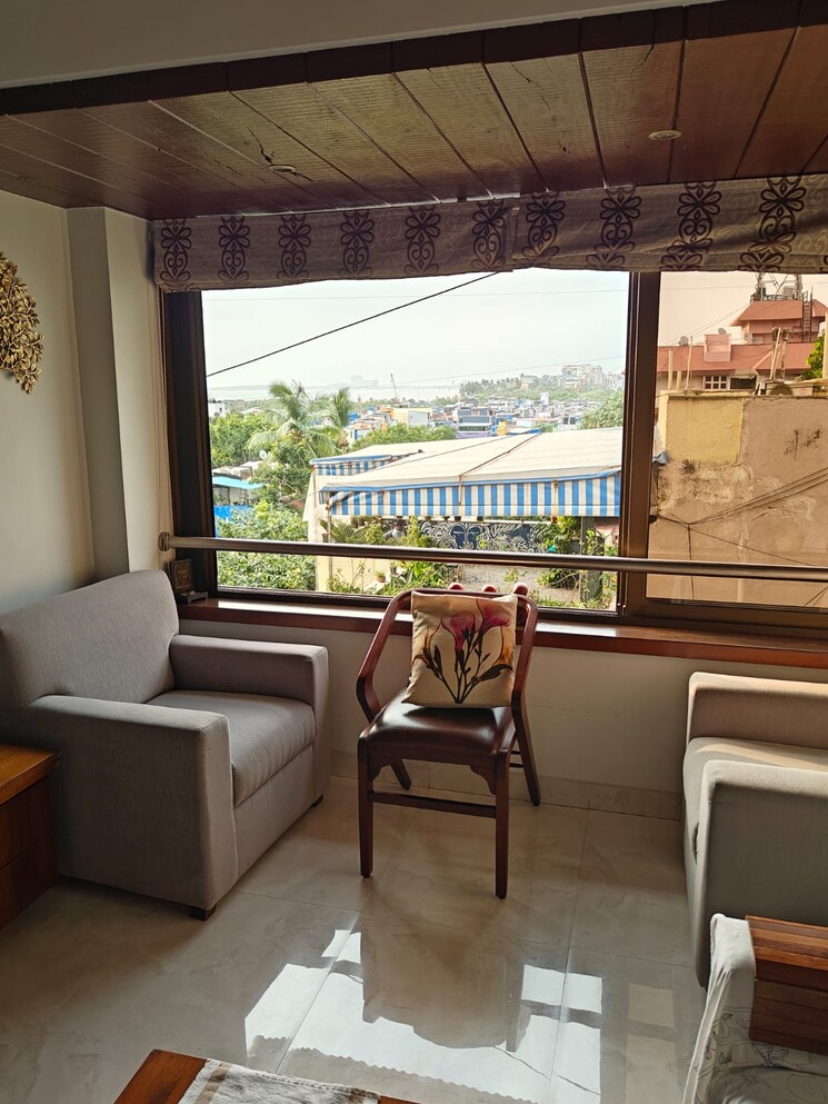 Gym, usha-kiran-apartment 2 Bedroom 1000 Sq.Ft. Apartment In Khar West Mumbai 8814970