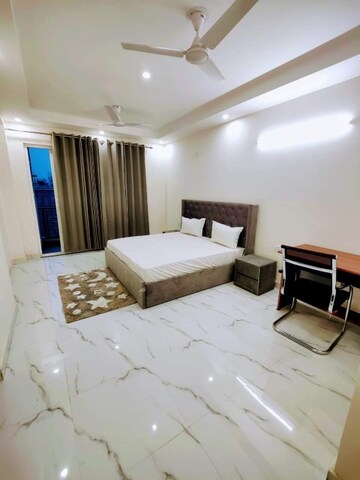 3 BHK Builder Floor For Rent in SAS Tower, Sector 38