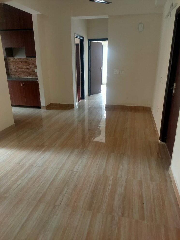 Room, amrapali-tropical-garden 3 Bedroom 1185 Sq.Ft. Apartment In Tech Zone 4 Greater Noida Greater Noida 8815002