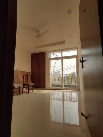 Room in 3 BHK Apartment at Atharv Suman Enclave, Sector 104 – for Sale