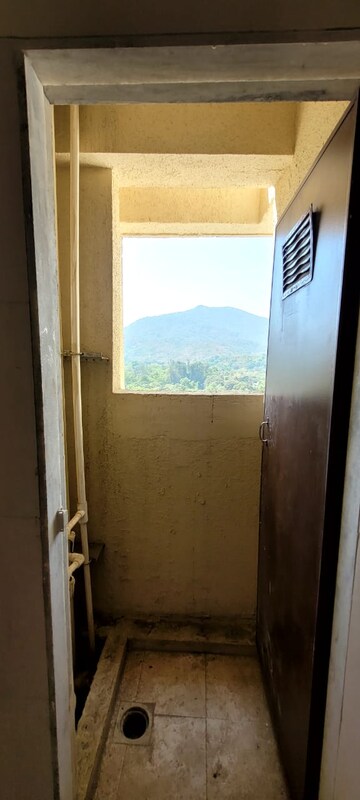 Furnished Amenities in 2 BHK Apartment at JVM Tiara, Owale – for Rent