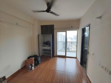 Room in 2 BHK Apartment at Galaxy North Avenue ll, Gaur City 2 – for Rent