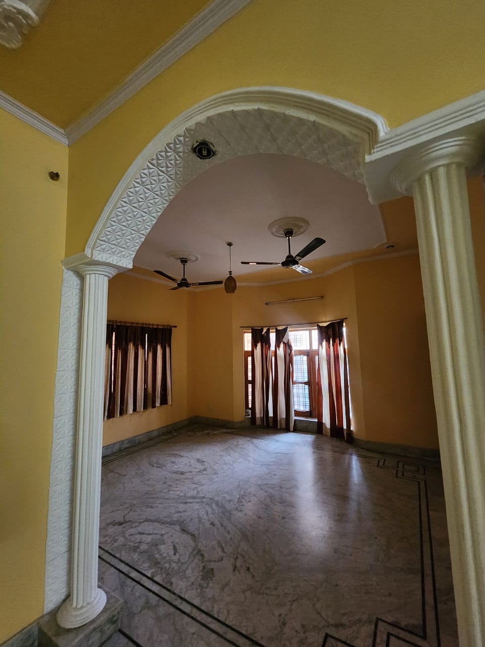 2 BHK Builder Floor For Rent in Sahastradhara Road