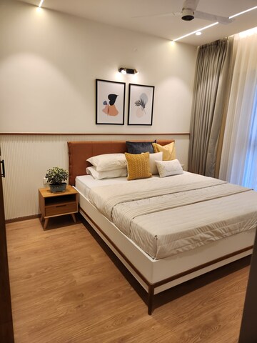 Bedroom in 2 BHK Apartment at Hadapsar – for Rent