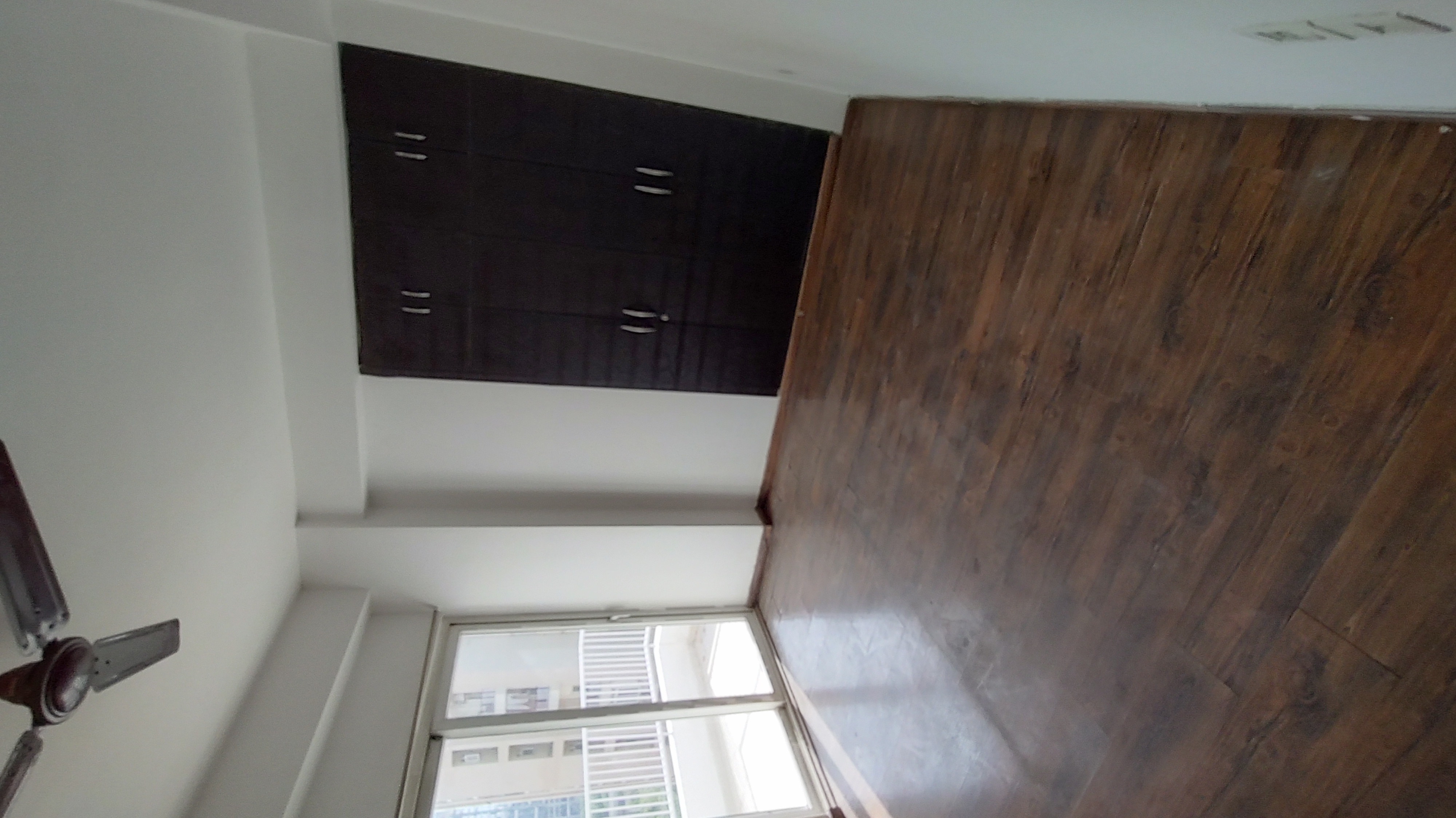 3 BHK + Servant Room 1576 Sq.Ft. Apartment in Ajnara Daffodil