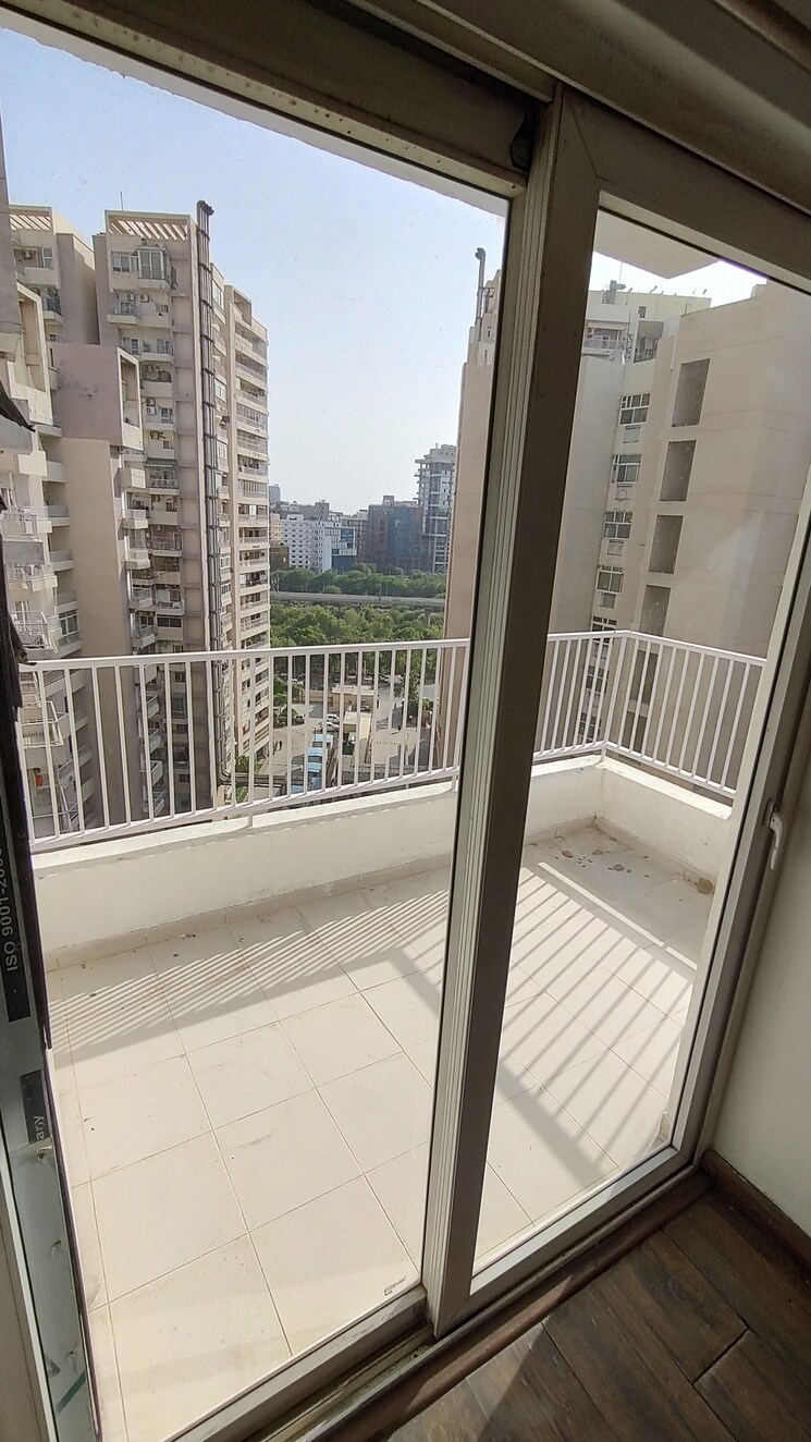 Exterior View, ajnara-daffodil 3 Bedroom 1576 Sq.Ft. Apartment In Sector 137 Noida 8815144