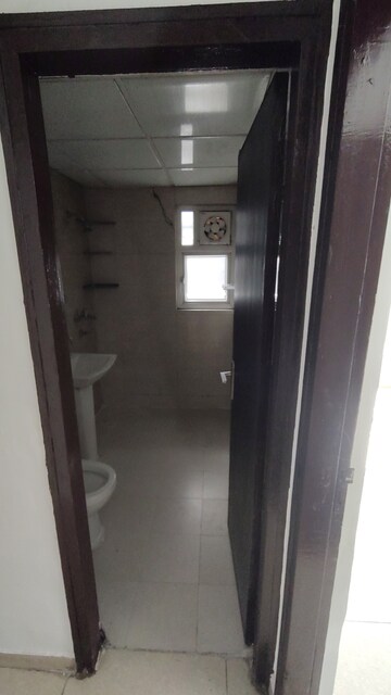 Bathroom in 3 BHK Apartment at Ajnara Daffodil, Sector 137 – for Rent
