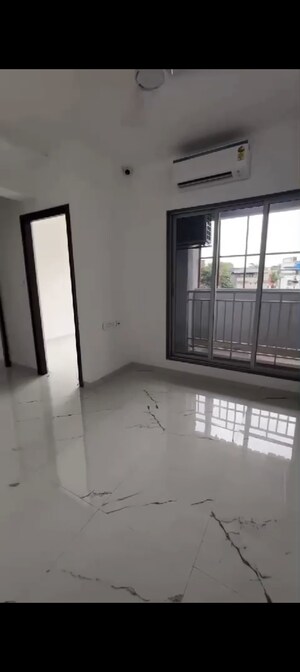 Room in 1 BHK Apartment at Ornate Galaxy, Naigaon East – for Sale