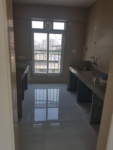 Room in 3 BHK Apartment at Nirvana Apartment, Bandra West – for Sale