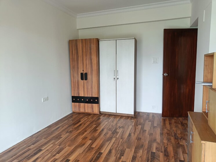 Room, bandra west 3 Bedroom 1650 Sq.Ft. Apartment In Bandra West Mumbai 8815142