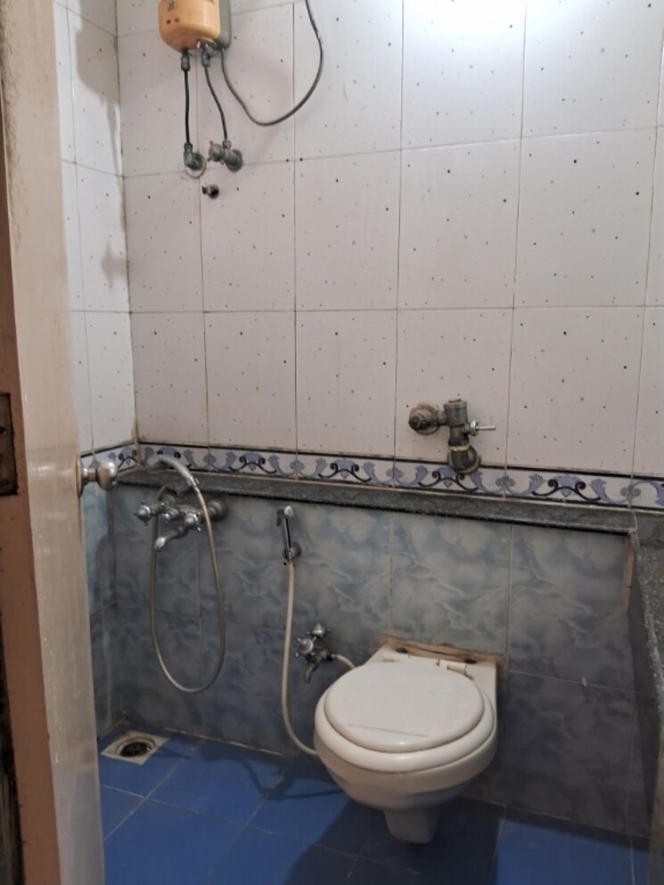 Bathroom, venus-apartment-bhakti-park 2 Bedroom 850 Sq.Ft. Apartment In Bhakti Park Mumbai 8815165