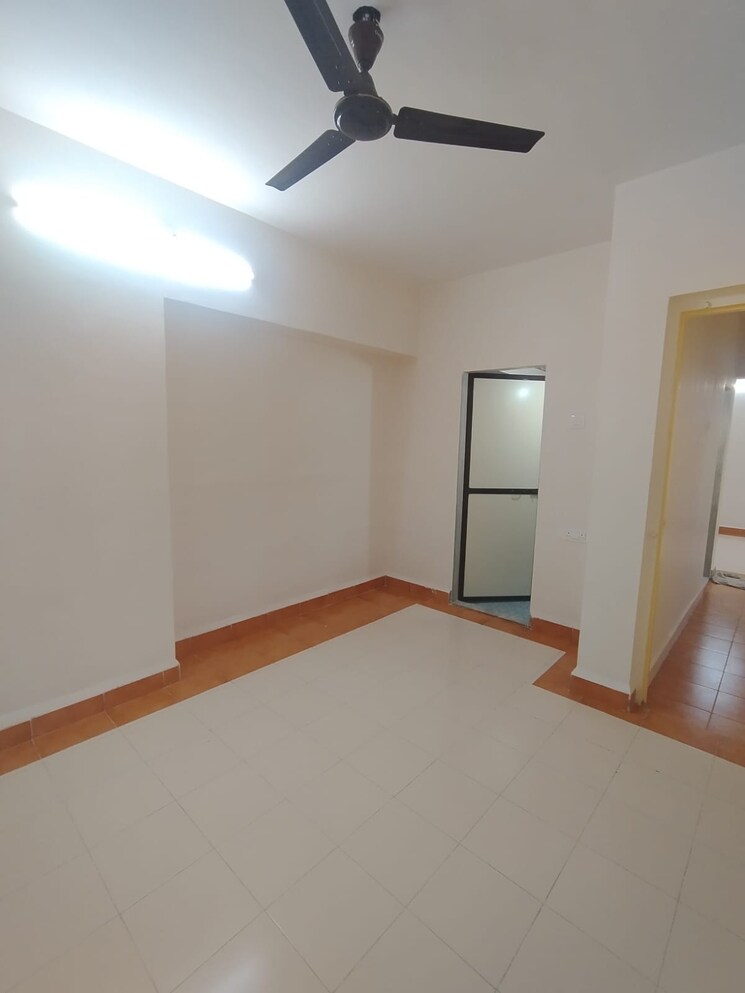 Room, puranik-pratah-pushp 2 Bedroom 600 Sq.Ft. Apartment In Ghodbunder Road Thane 8815160