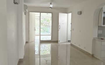 3 BHK Builder Floor For Rent in Saket