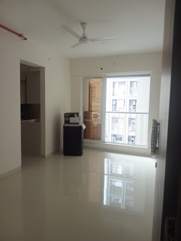 Room in 1 BHK Apartment at Unique Ivana, Mira Road – for Rent