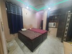 300 Sq.Ft. Pg in S S Associates Karol Bagh