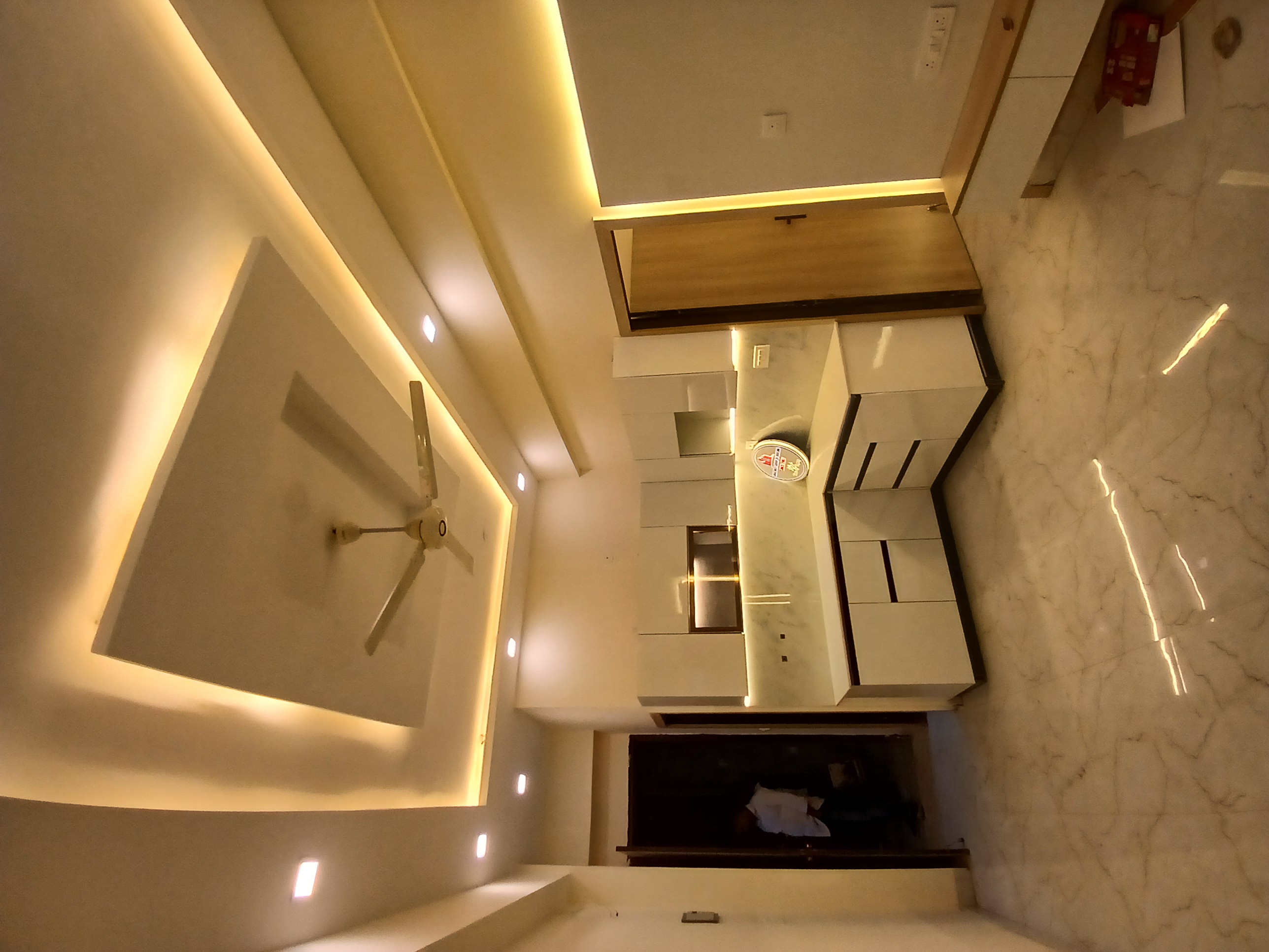 Retail Shop For Sale in Galleria 