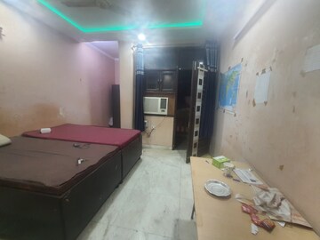 Room in  Pg at Karol Bagh – for Rent