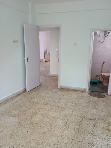 Room in 3.5 BHK Apartment at Kolte Patil Elburz Hills & Dales , Nibm – for Rent