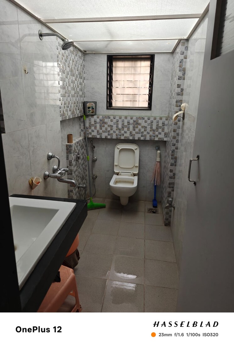 Master Bedroom, dhiraj-building 2 Bedroom 1000 Sq.Ft. Apartment In Andheri East Mumbai 8815214