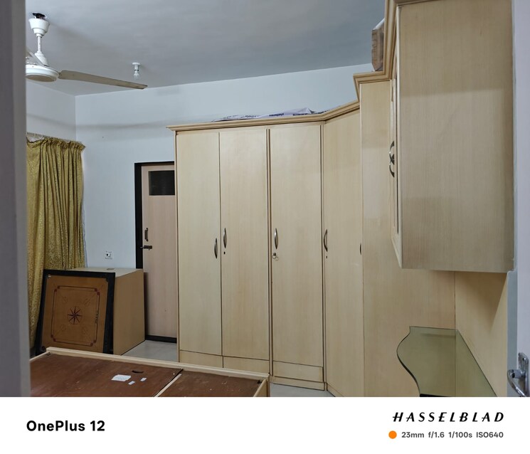 Bathroom, dhiraj-building 2 Bedroom 1000 Sq.Ft. Apartment In Andheri East Mumbai 8815214