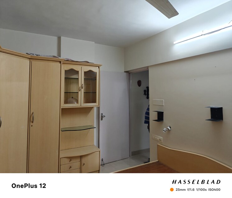 Room, dhiraj-building 2 Bedroom 1000 Sq.Ft. Apartment In Andheri East Mumbai 8815214