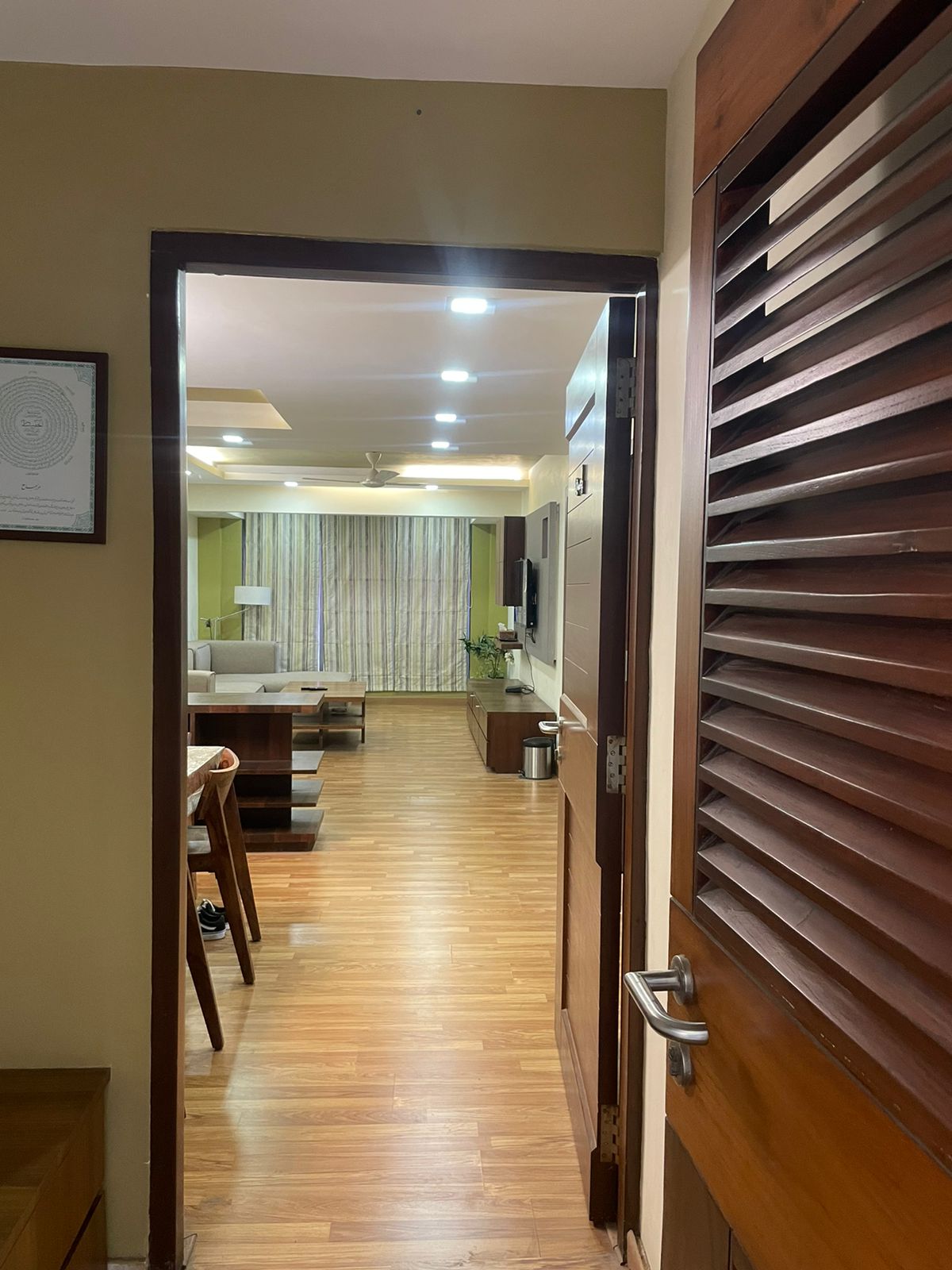 3 BHK 1600 Sq.Ft. Apartment in Krimson Aurum