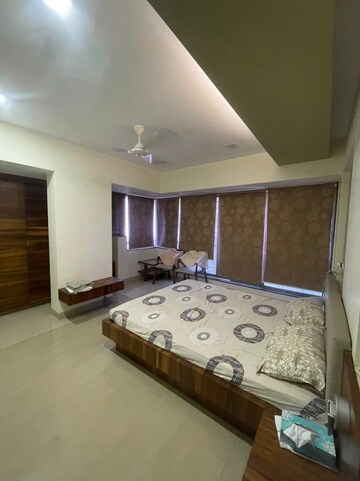 Bedroom in 3 BHK Apartment at Krimson Aurum, Santacruz West – for Sale