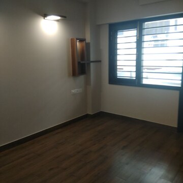 Room in 3 BHK Builder Floor at Kohli One Malibu Town, Malibu Town – for Rent