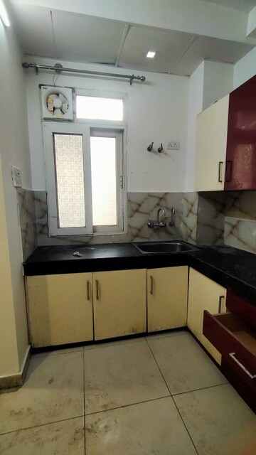 Kitchen in 4 BHK Independent House at Gomti Nagar – for Rent