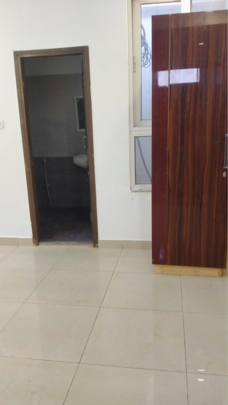 Room, gomti nagar 4 Bedroom 3200 Sq.Ft. Independent House In Gomti Nagar Lucknow 8815271