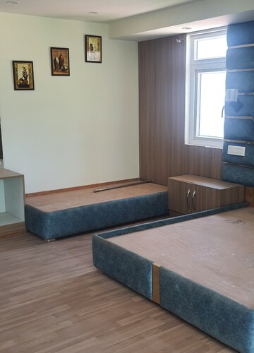 Master Bedroom in 6+ BHK Independent House at Thoeg – for Sale