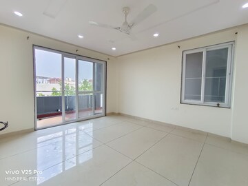 Room in 4 BHK Builder Floor at Nangal Dewat – for Rent