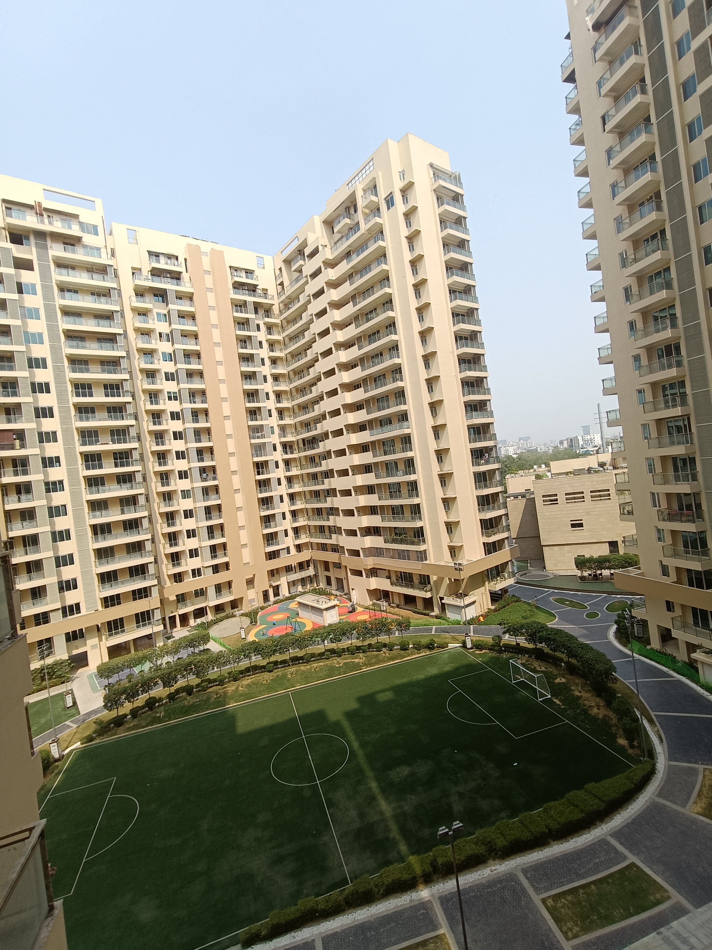 2 BHK 1380 Sq.Ft. Apartment in Ambience Creacions