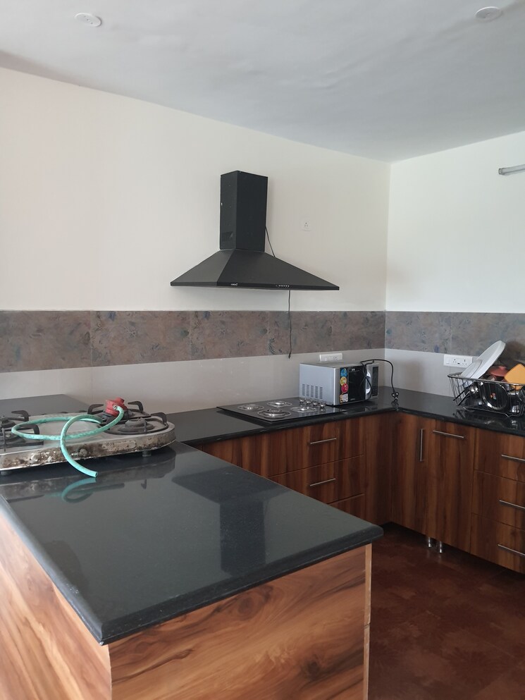 undefined, mashobra 2.5 Bedroom 1600 Sq.Ft. Independent House In Mashobra Shimla 8815330