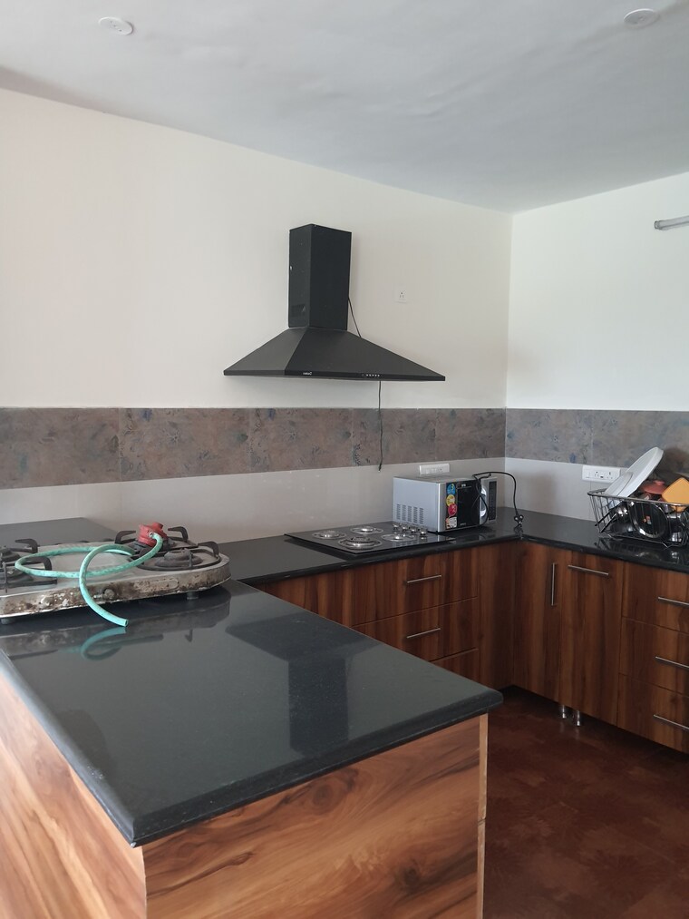 undefined, mashobra 2.5 Bedroom 1600 Sq.Ft. Independent House In Mashobra Shimla 8815330