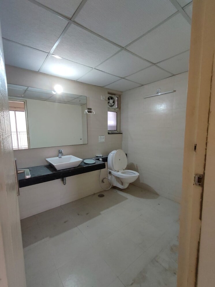 Master Bedroom, bestech-park-view-sanskruti 3 Bedroom 1920 Sq.Ft. Apartment In Sector 92 Gurgaon 8815332